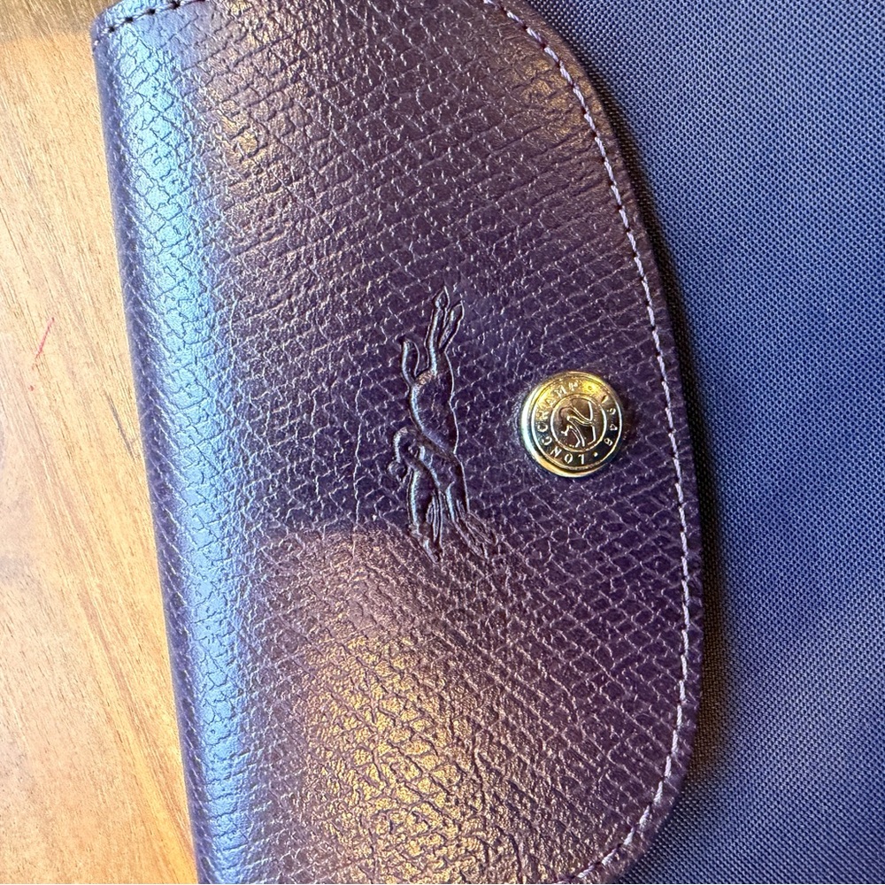 Purple on Purple Longchamp Tote Bag Medium - Picture 3 of 10